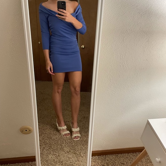 Blue Majorelle dress! Beautiful color and ruched! - Picture 1 of 4